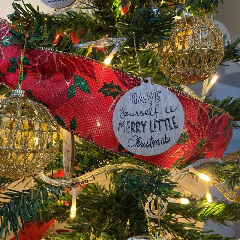 6-Piece Set: Gold Scaled Christmas Ball Ornaments - Festive Tree Baubles - Hanging Decor for Navidad Party Celebrations
