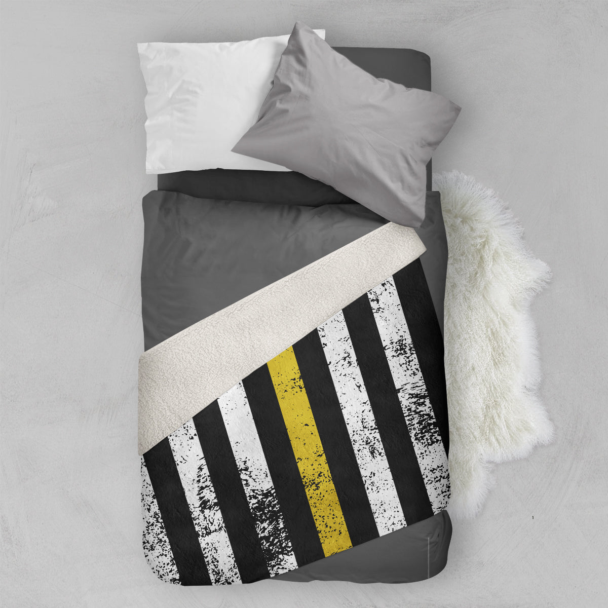 911 Dispatcher Thin Gold Yellow Line Dispatch American Flag Fleece Sherpa Blanket
