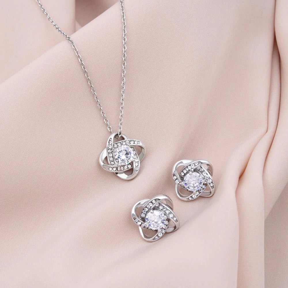 Custom Valentine Couple 14k White Gold Interlocking Heart Pendant Necklace Jewelry Gifts For Girlfriend Wife Fiancee Woman Girl