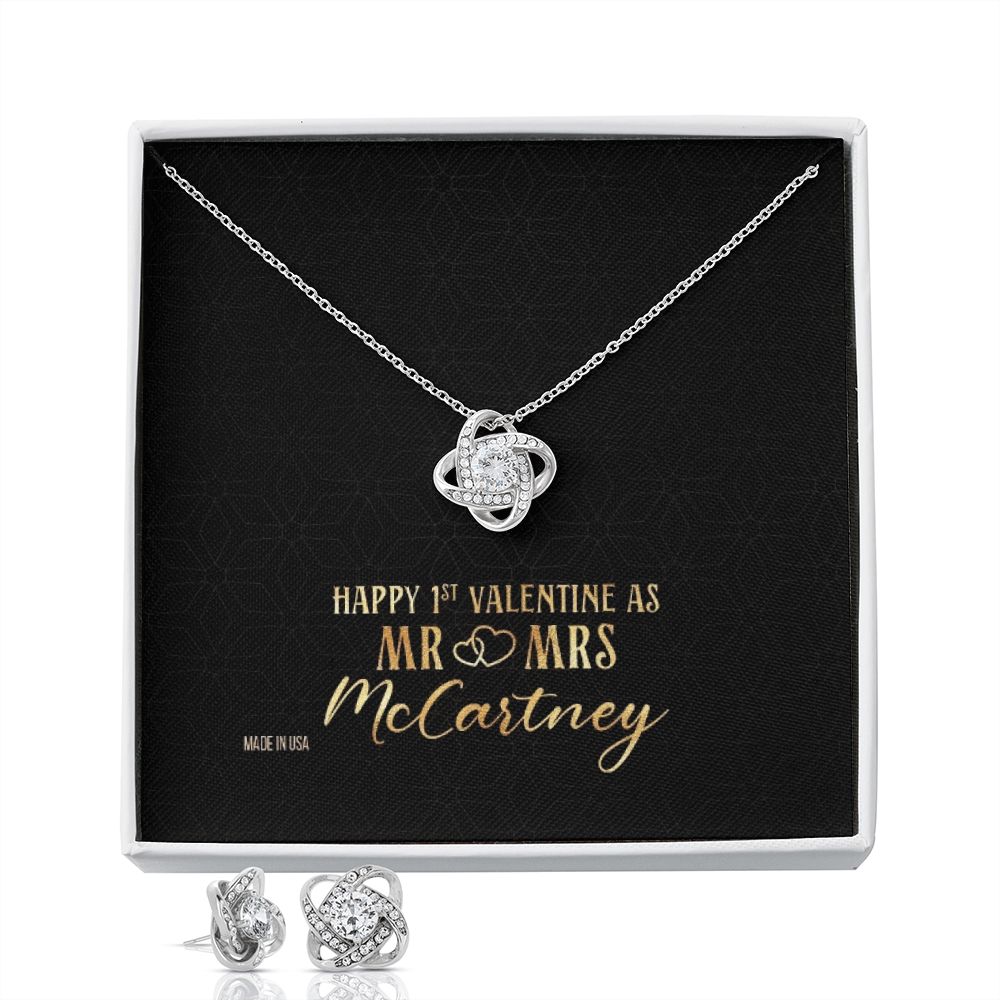 Custom Name Mr and Mrs 14k White Gold Pendant Chain Necklace Jewelry with Message Card Gift for Girlfriend Wife Fiancee Woman Girl