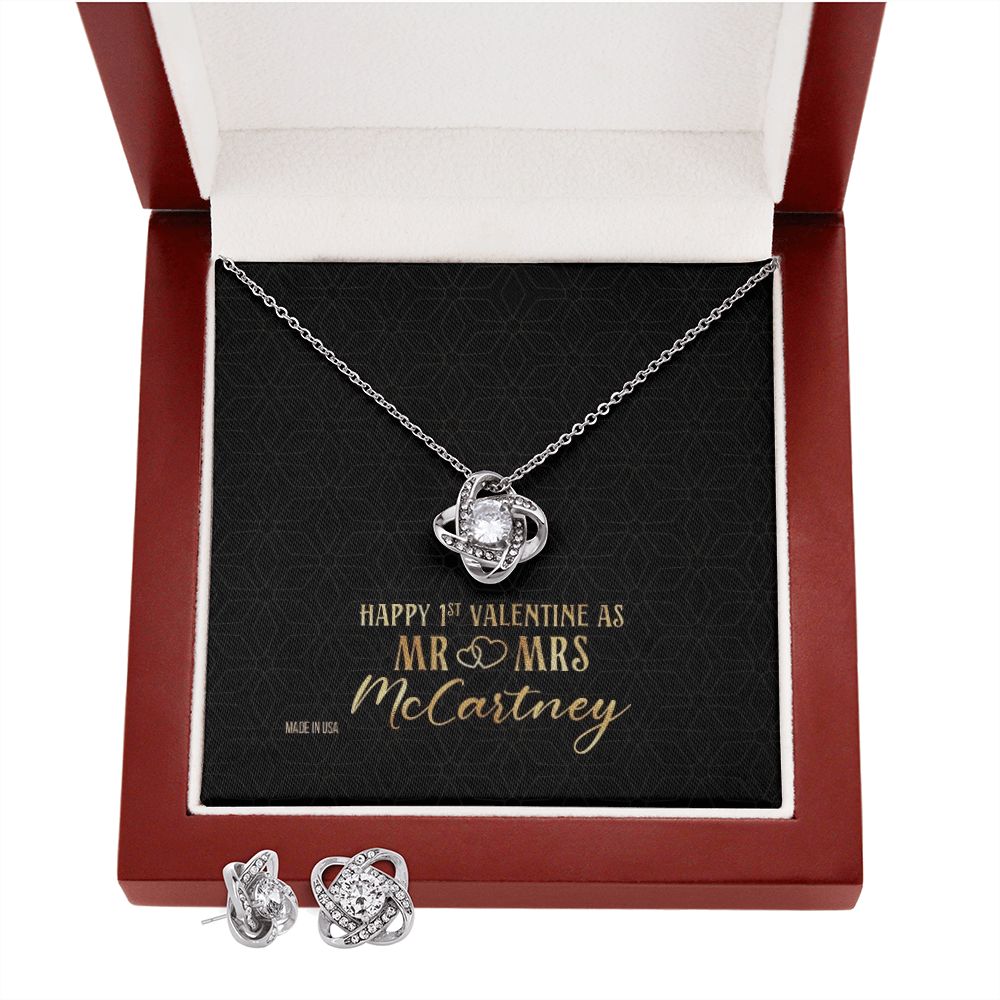 Custom Name Mr and Mrs 14k White Gold Pendant Chain Necklace Jewelry with Message Card Gift for Girlfriend Wife Fiancee Woman Girl